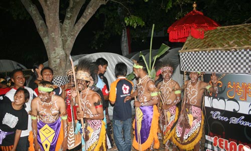 papua-serang